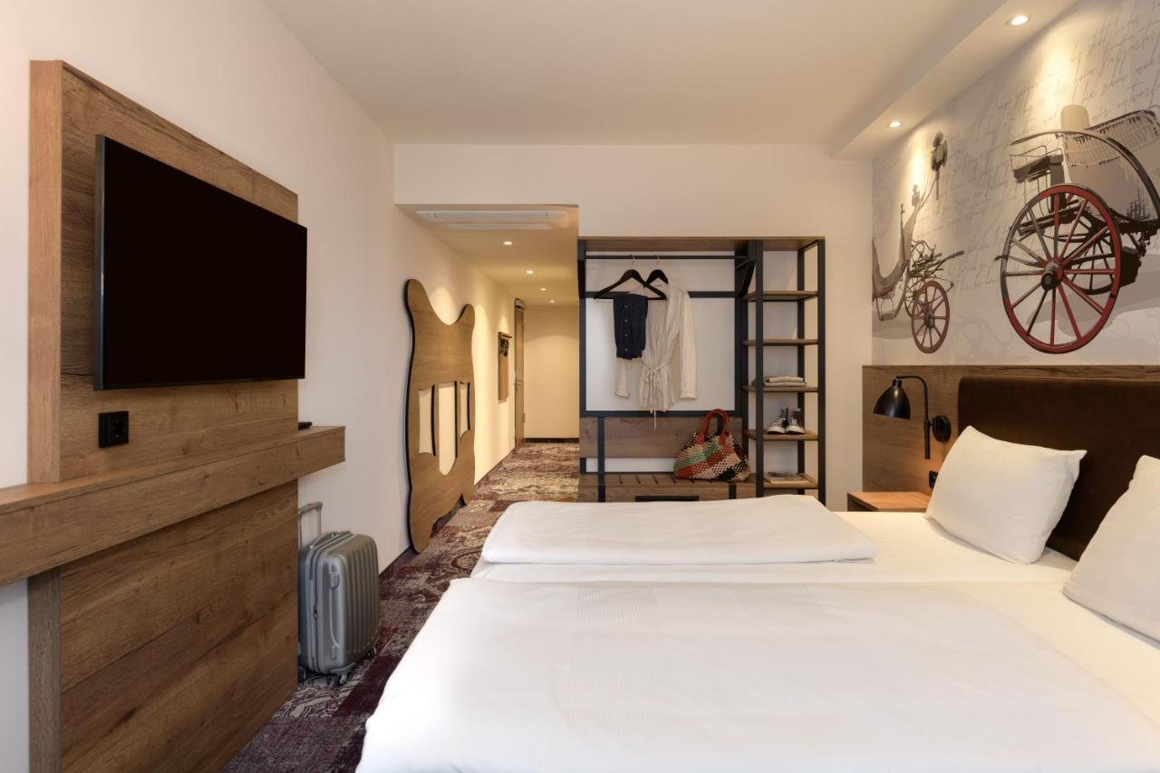 Готель Ibis Styles Кобург Екстер'єр фото