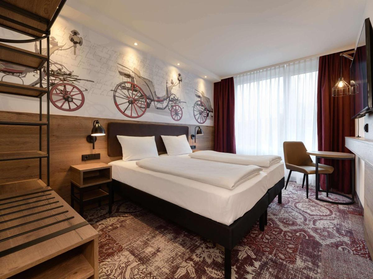 Готель Ibis Styles Кобург Екстер'єр фото