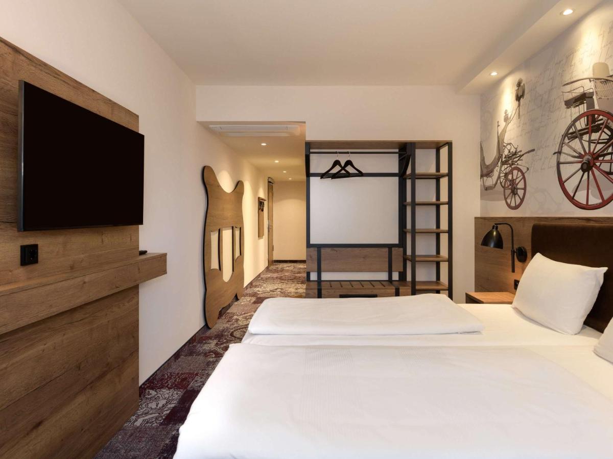 Готель Ibis Styles Кобург Екстер'єр фото