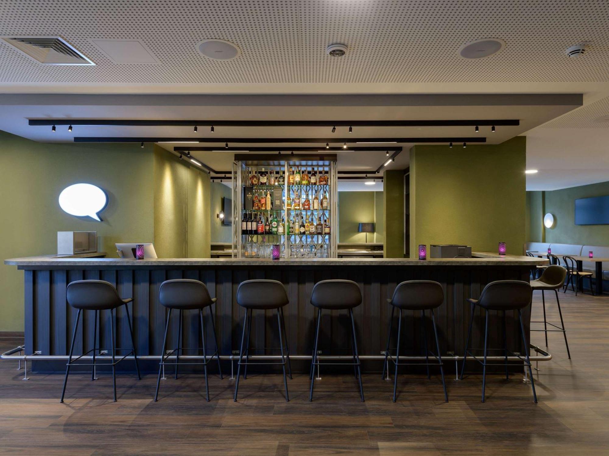 Готель Ibis Styles Кобург Екстер'єр фото